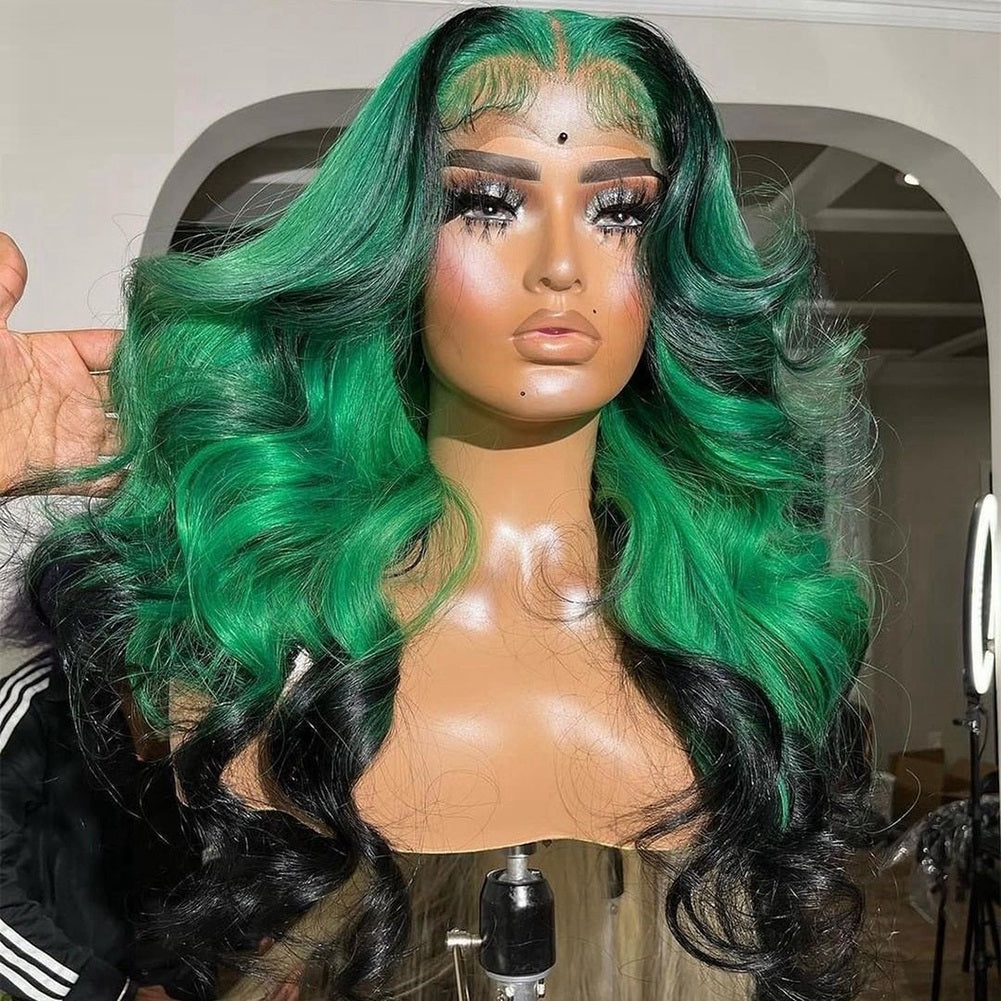 Peluca tipo headgear de cabello humano real con degradado en tonos naranja, amarillo, azul y verde.”